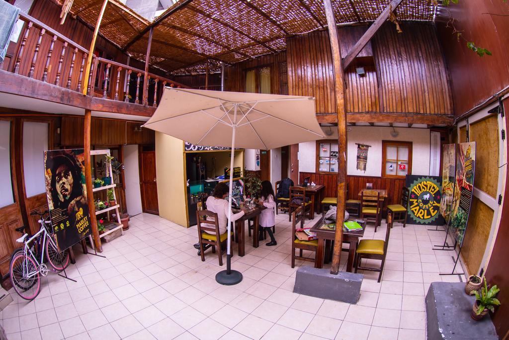 Hostel El Bajo Ікіке Номер фото