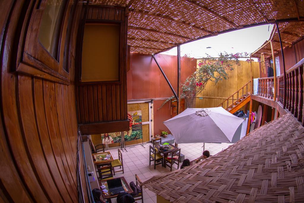 Hostel El Bajo Ікіке Номер фото